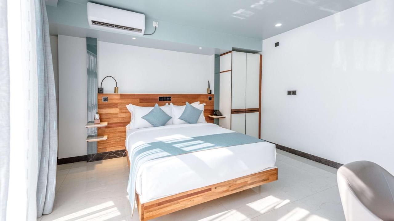Hotel Marukab Plaza à Malé Extérieur photo