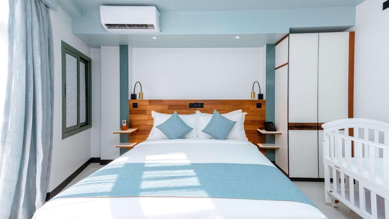 Hotel Marukab Plaza à Malé Extérieur photo