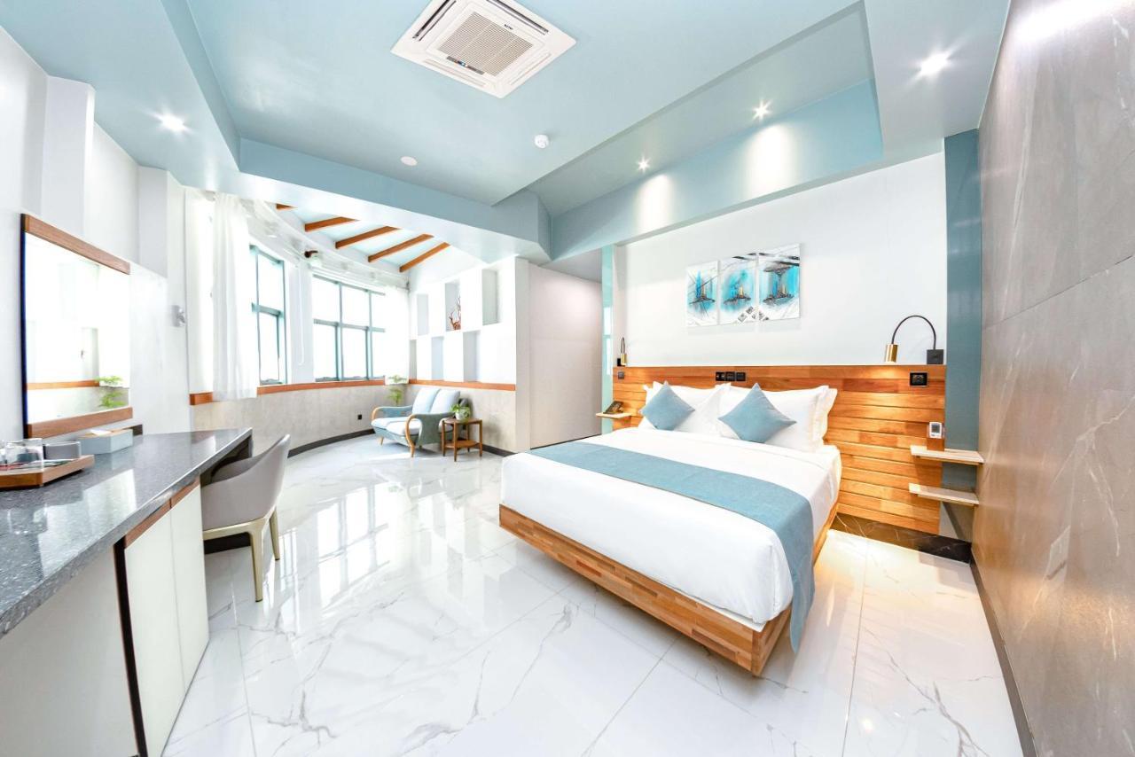 Hotel Marukab Plaza à Malé Extérieur photo