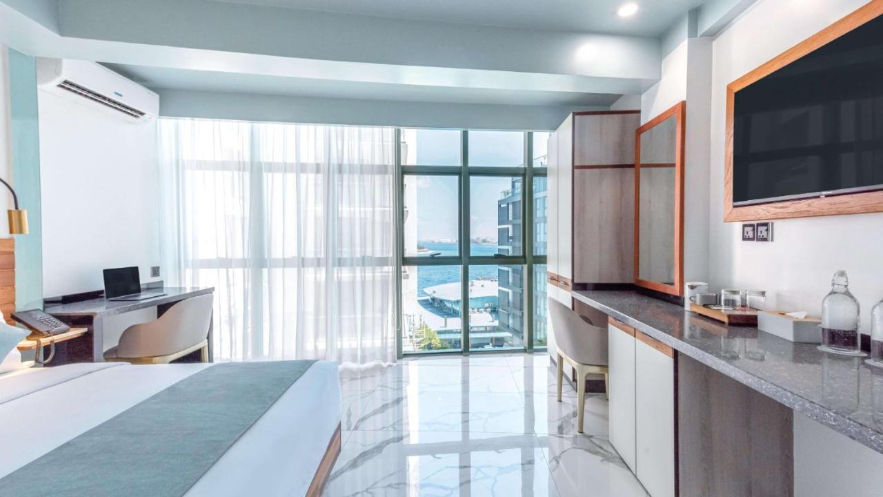 Hotel Marukab Plaza à Malé Extérieur photo